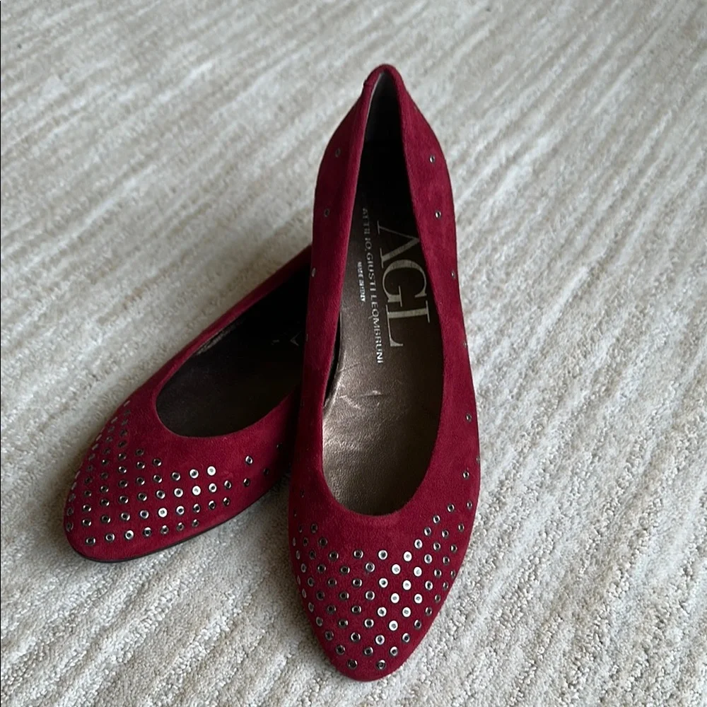 AGL Attilio Giusti Leombroni Suede Grommet Studded Ballet Flats Siz US 9 | EU 39